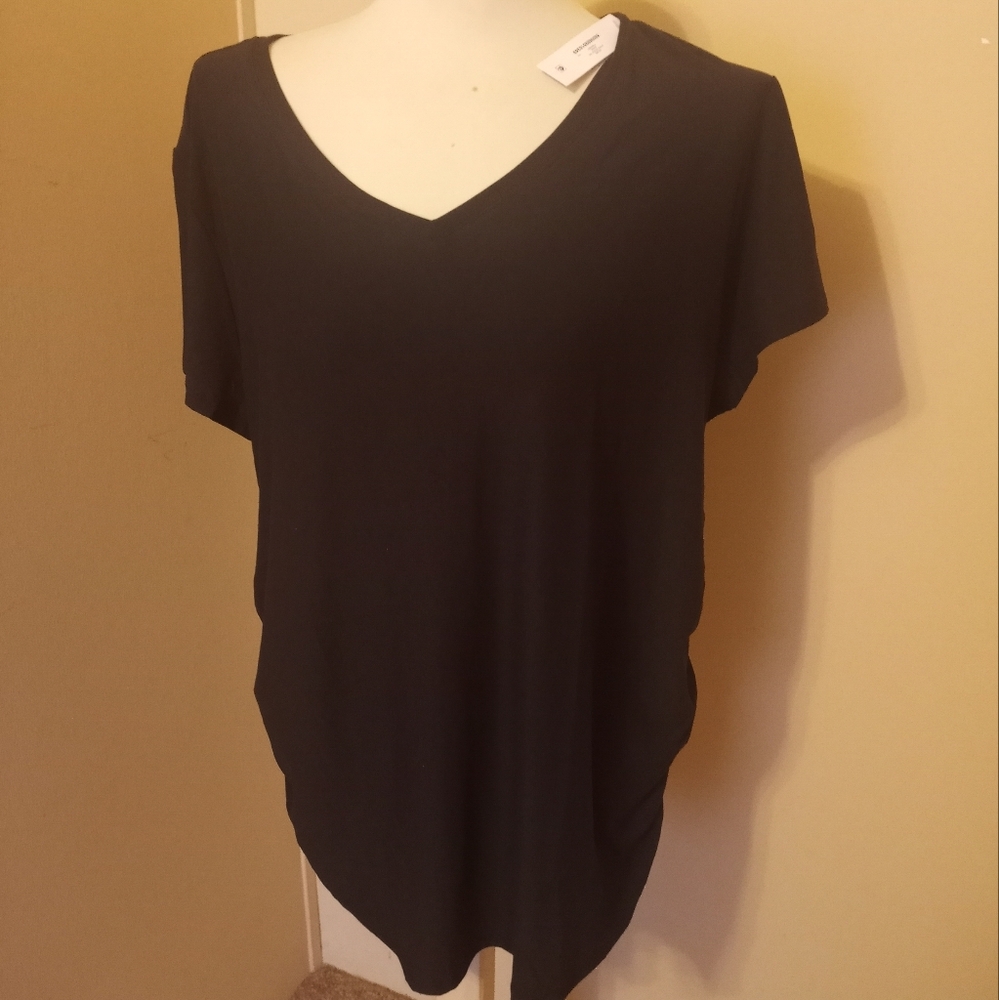 NWT Maternity  tee Tru @ Time